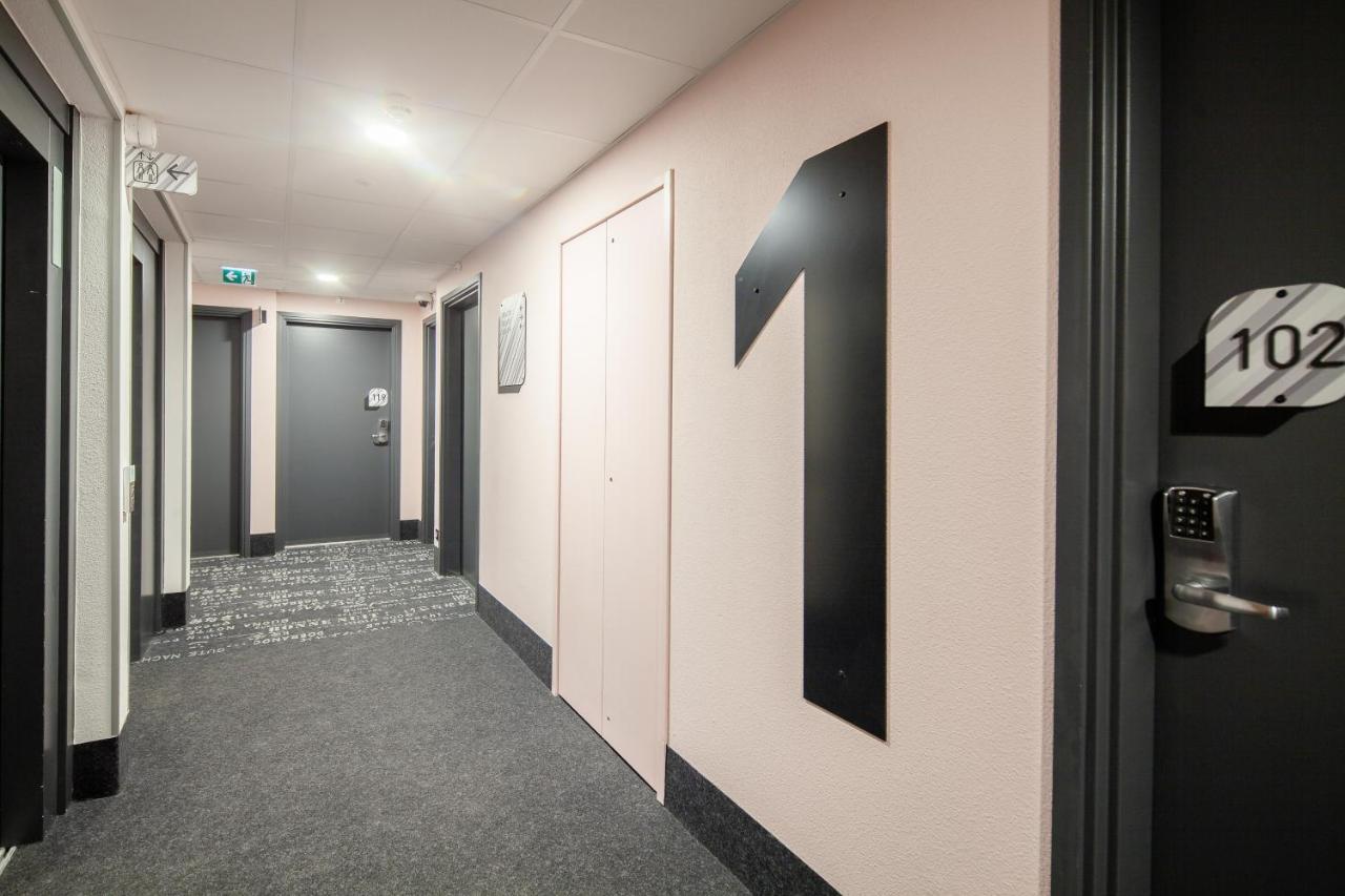 B&B Hotel Massy Gare Tgv エクステリア 写真