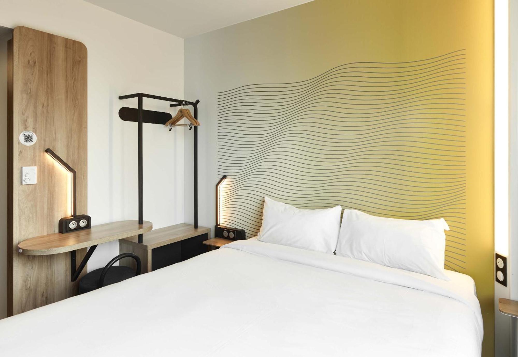 B&B Hotel Massy Gare Tgv エクステリア 写真